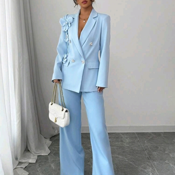 New Romantic Regular Shoulder Design Hand-Stitched Floral Lapel Rhinestone - Picture 2 of 4